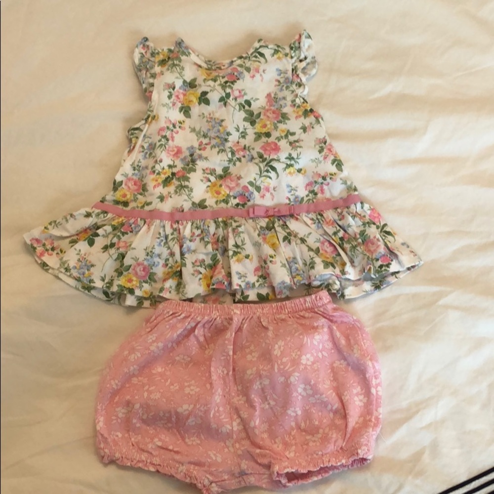 Ralph Lauren baby girls’ outfit
